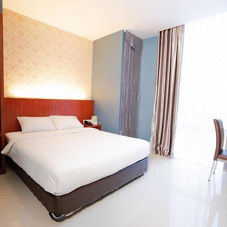 The Crew Hotel 棉兰 外观 照片